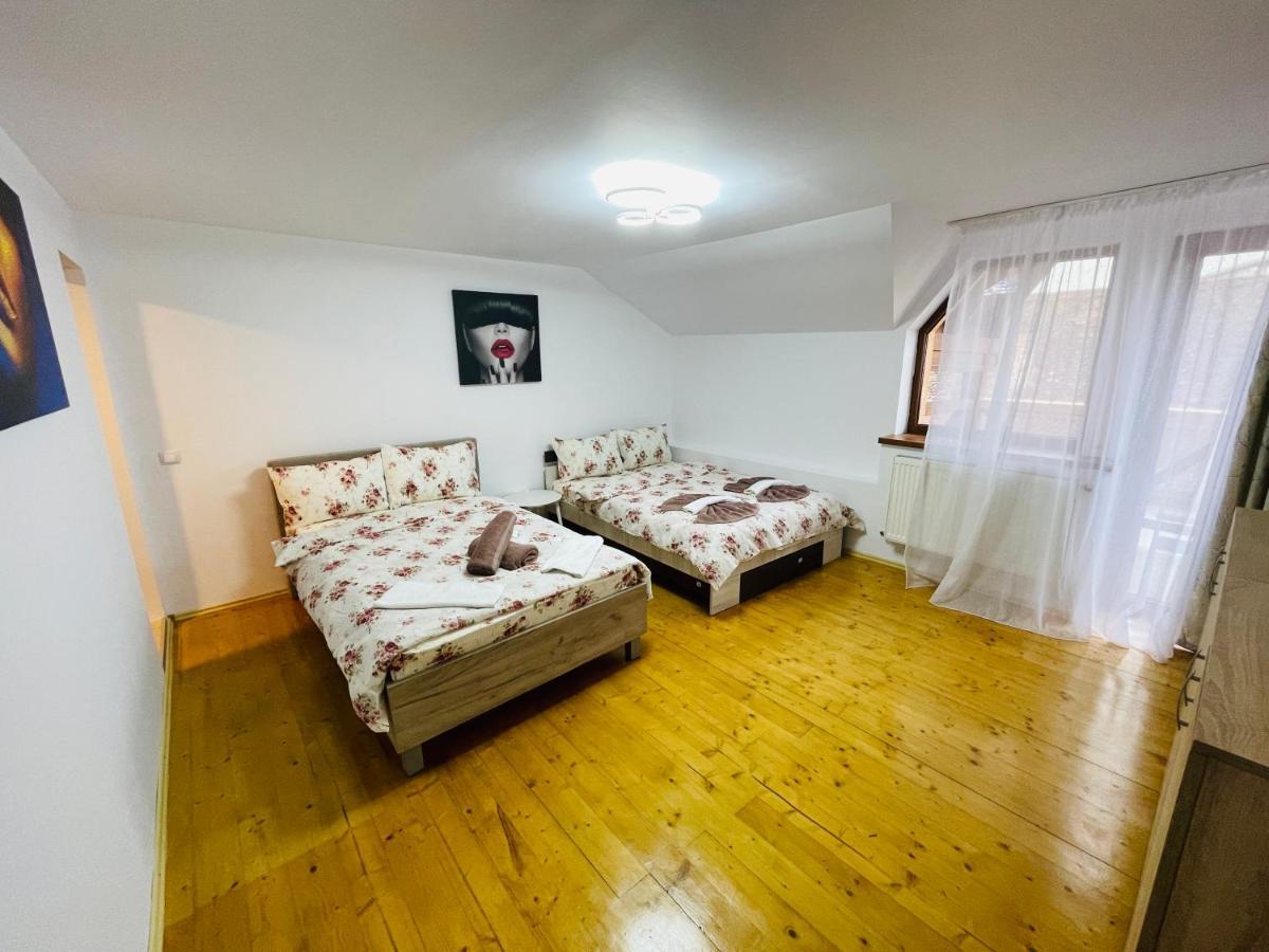 דירות בראשוב Casa Cu Balcon מראה חיצוני תמונה