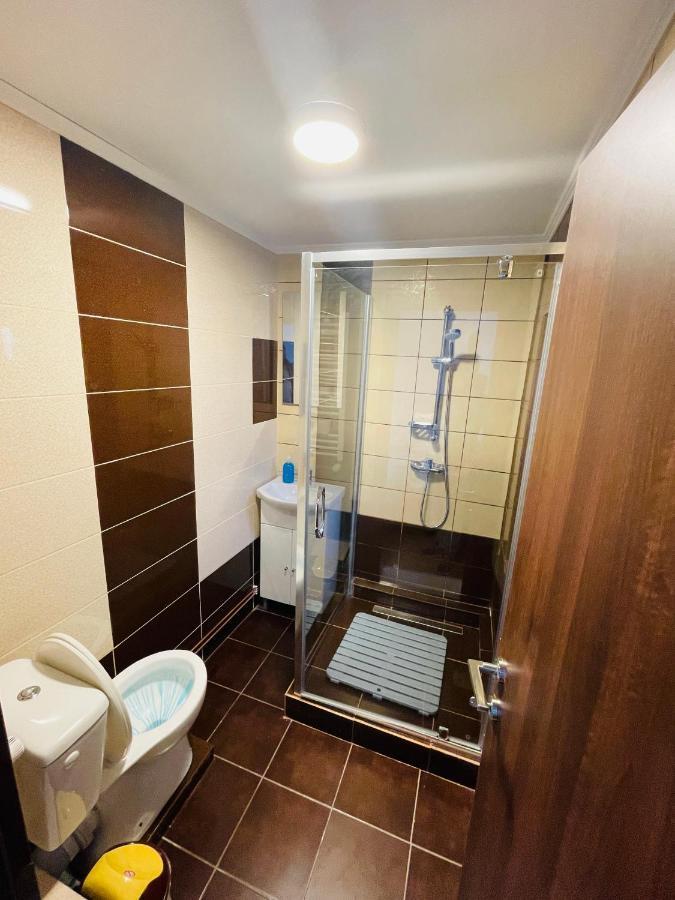 דירות בראשוב Casa Cu Balcon מראה חיצוני תמונה