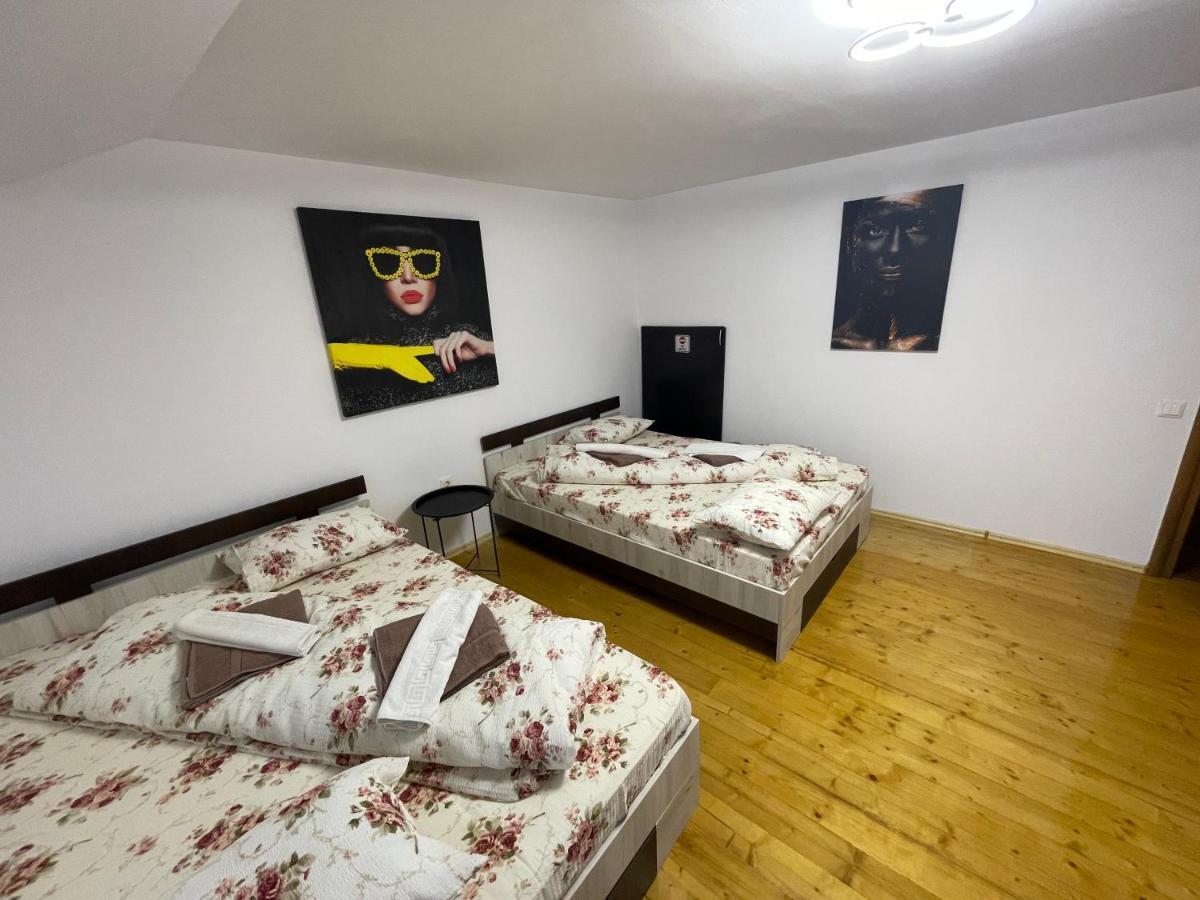 דירות בראשוב Casa Cu Balcon מראה חיצוני תמונה